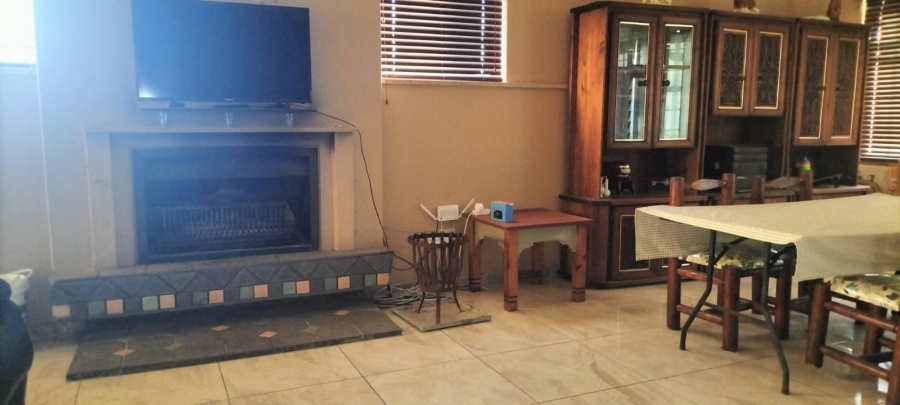 3 Bedroom Property for Sale in Greenhills Gauteng
