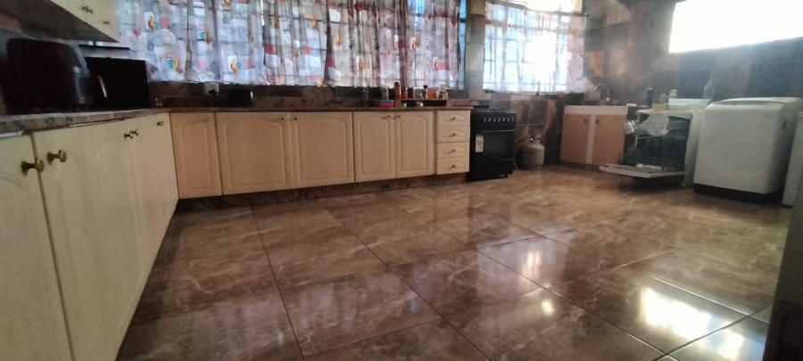 3 Bedroom Property for Sale in Greenhills Gauteng