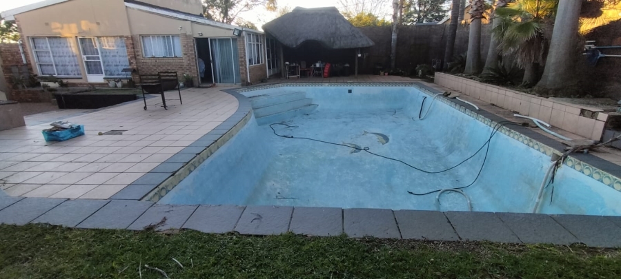 3 Bedroom Property for Sale in Greenhills Gauteng