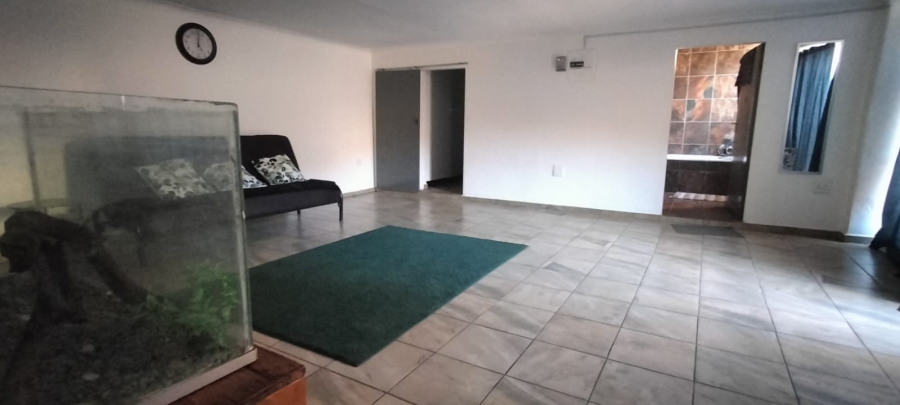 3 Bedroom Property for Sale in Greenhills Gauteng
