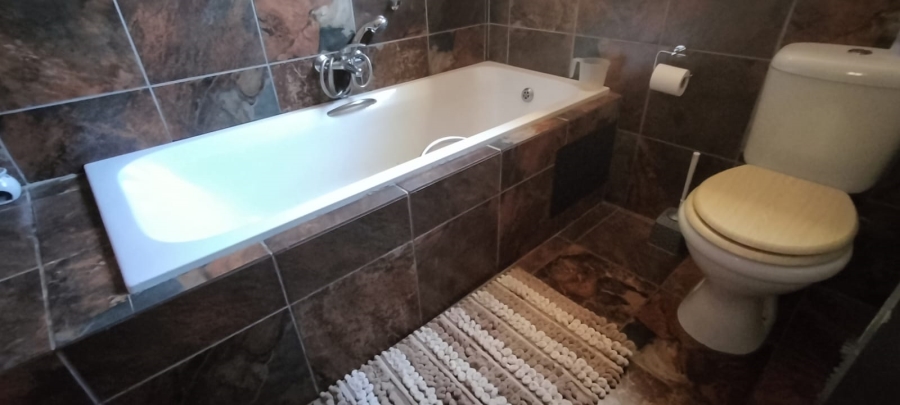 3 Bedroom Property for Sale in Greenhills Gauteng
