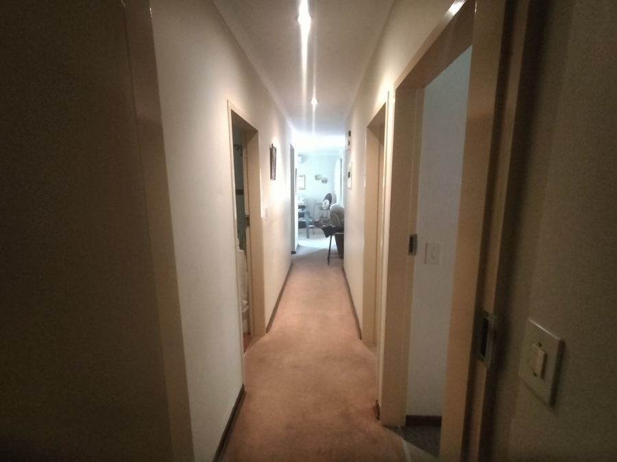3 Bedroom Property for Sale in Ninapark Gauteng