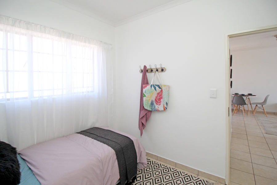 2 Bedroom Property for Sale in Edenvale Central Gauteng