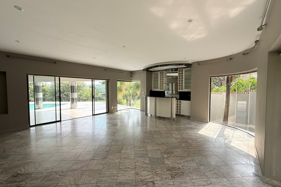 To Let 4 Bedroom Property for Rent in Dainfern Golf Estate Gauteng
