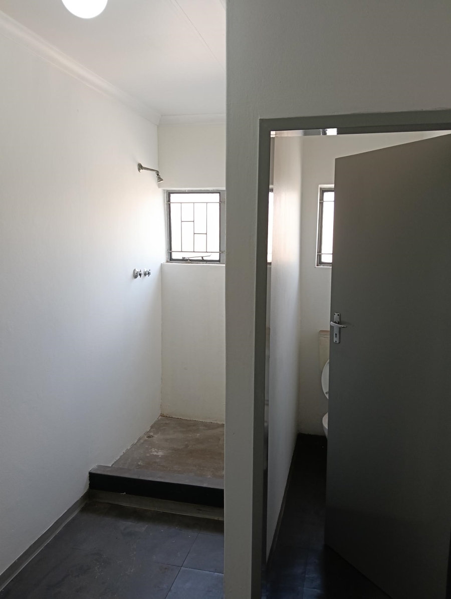 To Let commercial Property for Rent in Silvertondale Gauteng