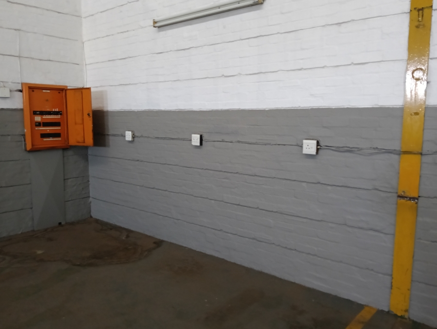 To Let commercial Property for Rent in Silvertondale Gauteng