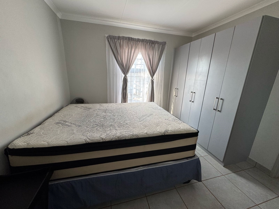 To Let 3 Bedroom Property for Rent in Protea Glen Gauteng