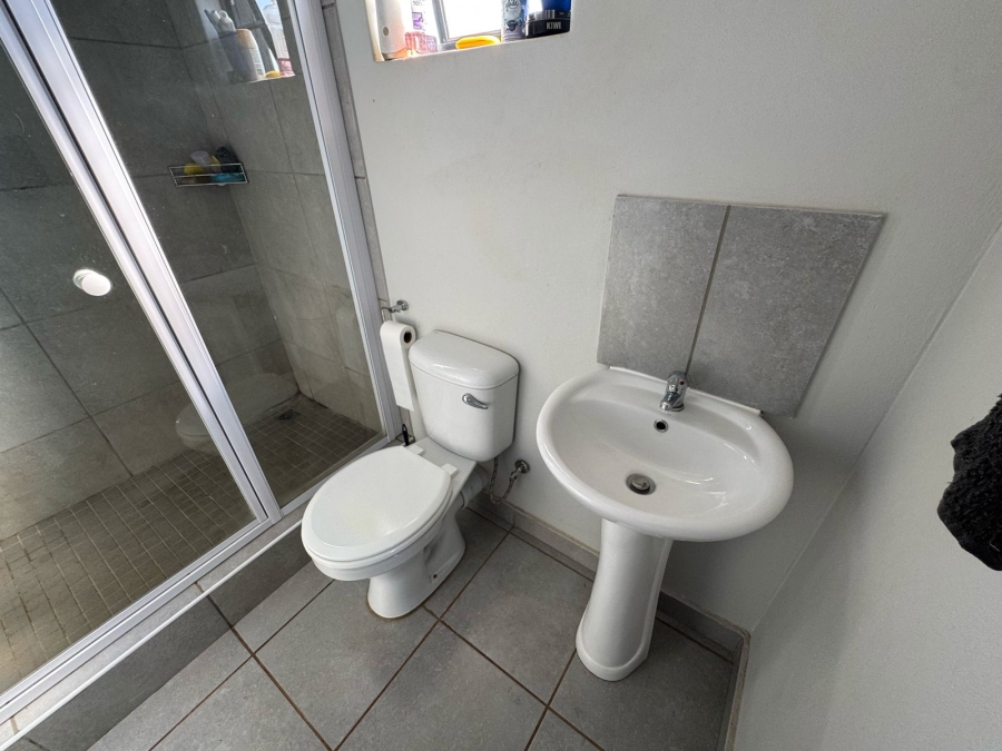 To Let 3 Bedroom Property for Rent in Protea Glen Gauteng