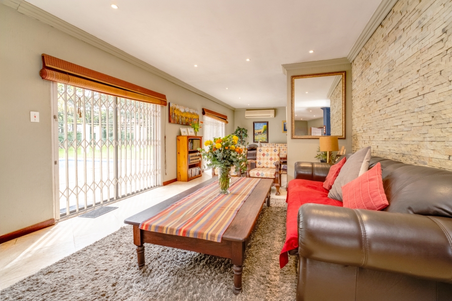 4 Bedroom Property for Sale in Woodmead Gauteng