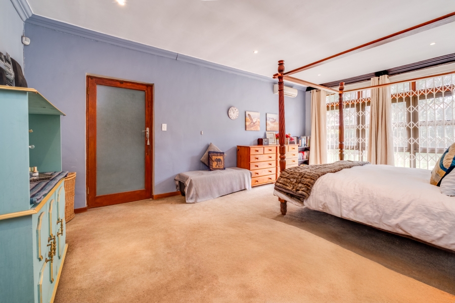4 Bedroom Property for Sale in Woodmead Gauteng