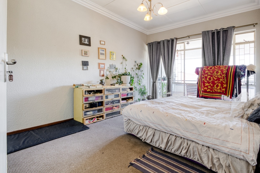 2 Bedroom Property for Sale in Linden Gauteng