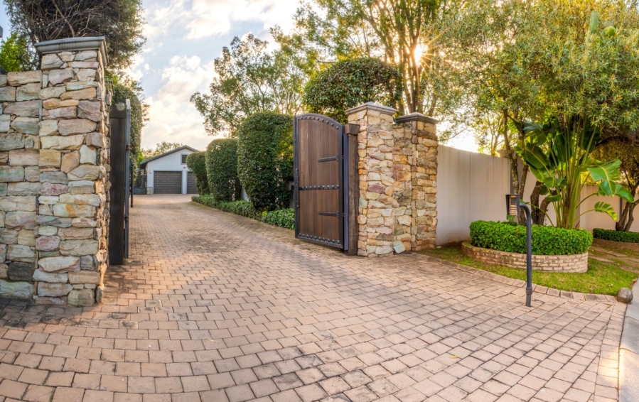 5 Bedroom Property for Sale in Dainfern Valley Gauteng