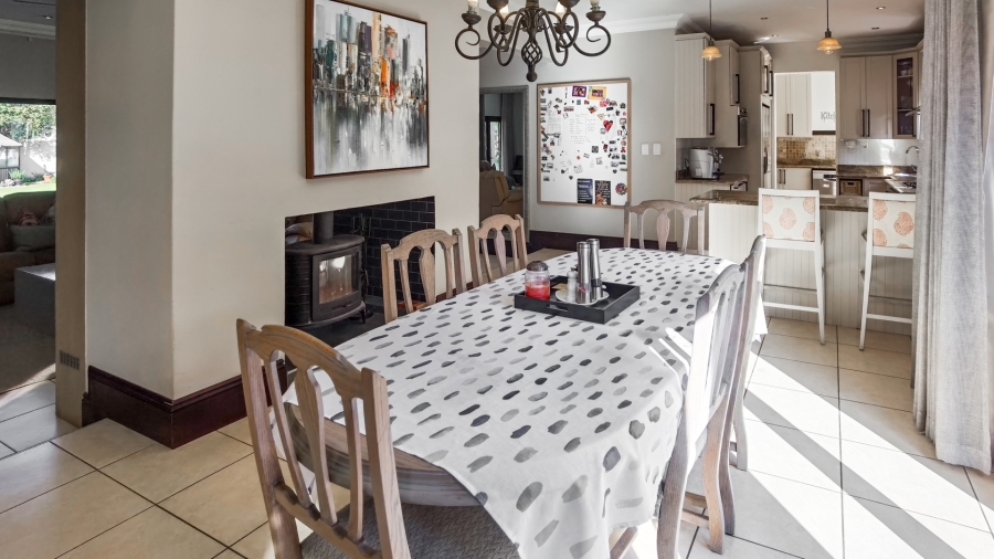 5 Bedroom Property for Sale in Dainfern Valley Gauteng