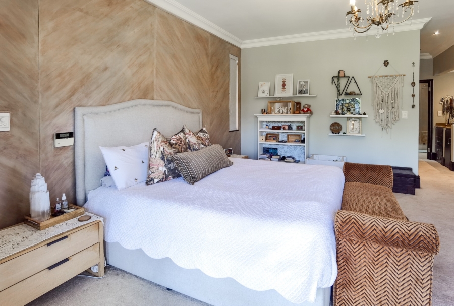 5 Bedroom Property for Sale in Dainfern Valley Gauteng
