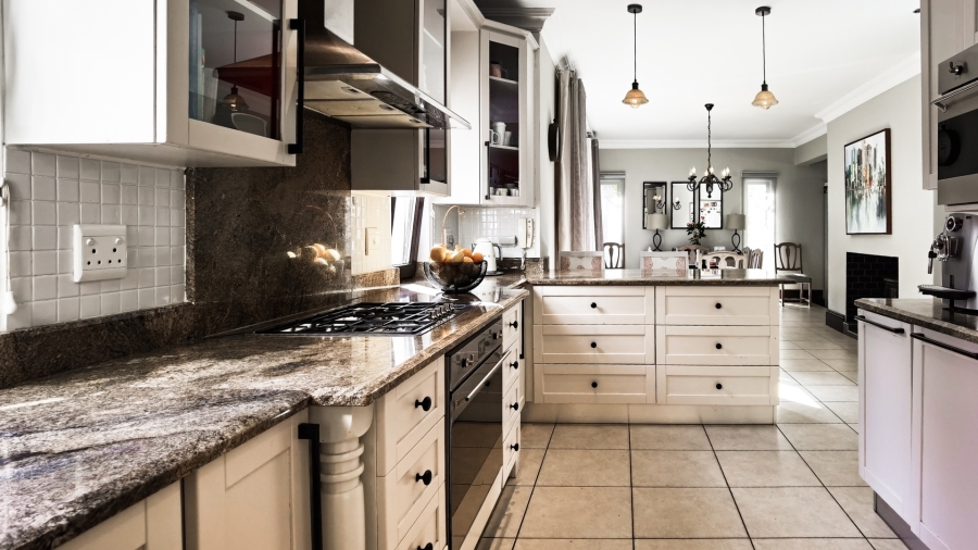 5 Bedroom Property for Sale in Dainfern Valley Gauteng