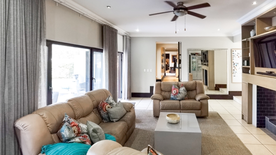 5 Bedroom Property for Sale in Dainfern Valley Gauteng