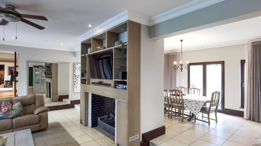 5 Bedroom Property for Sale in Dainfern Valley Gauteng
