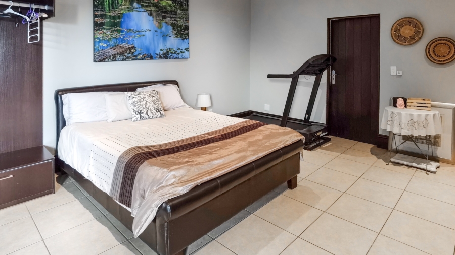 5 Bedroom Property for Sale in Dainfern Valley Gauteng