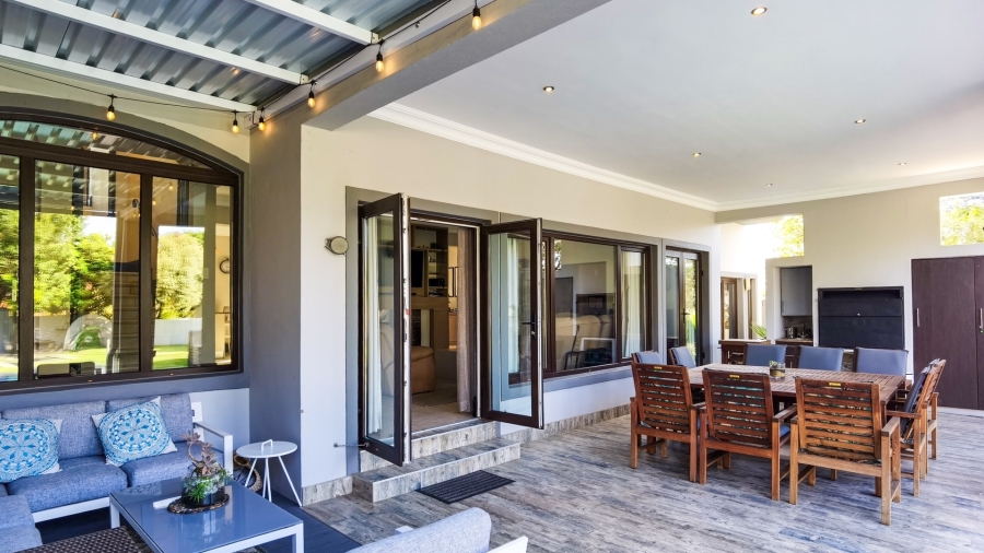 5 Bedroom Property for Sale in Dainfern Valley Gauteng