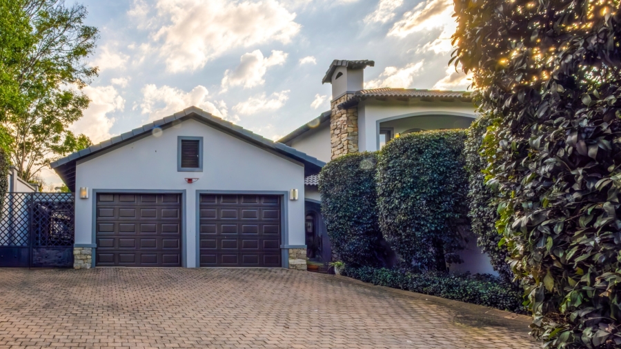 5 Bedroom Property for Sale in Dainfern Valley Gauteng