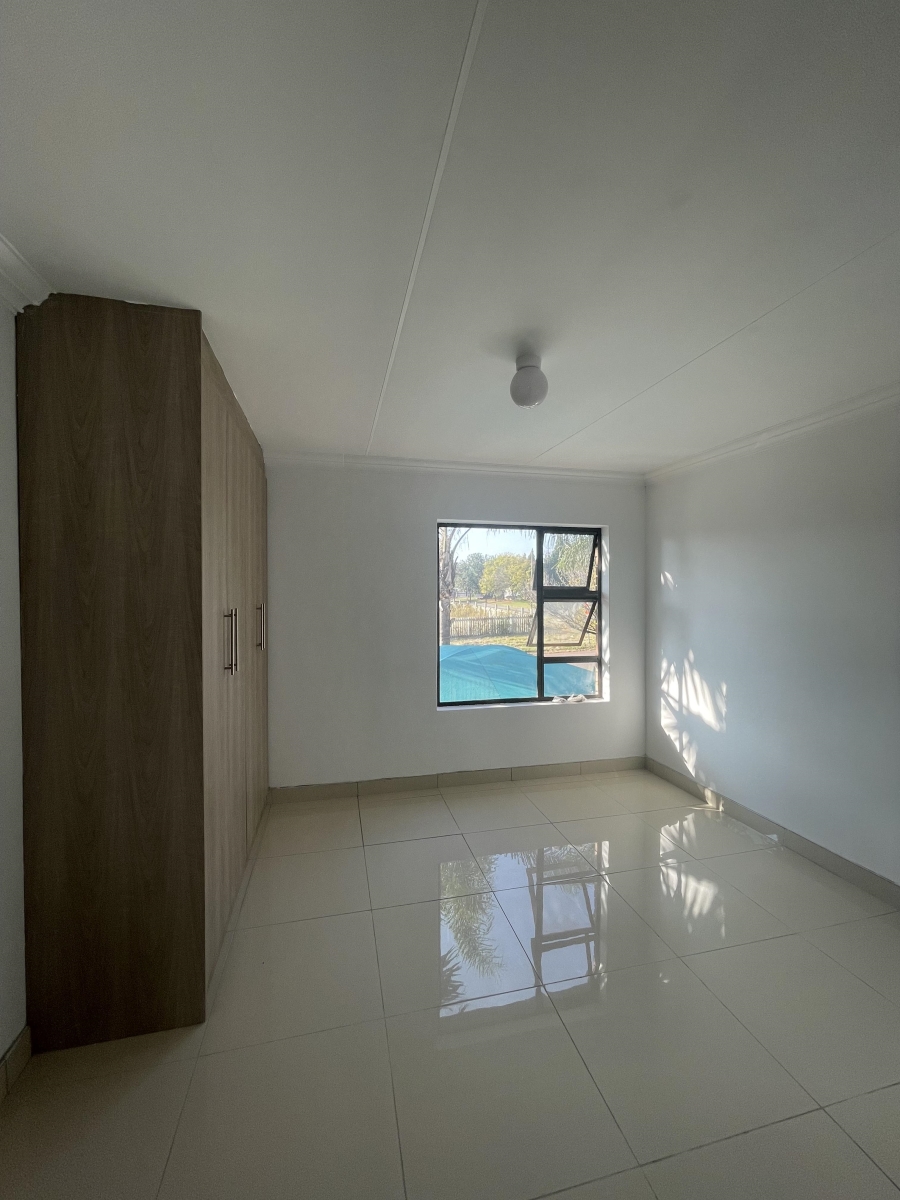 To Let 3 Bedroom Property for Rent in Erasmia Gauteng