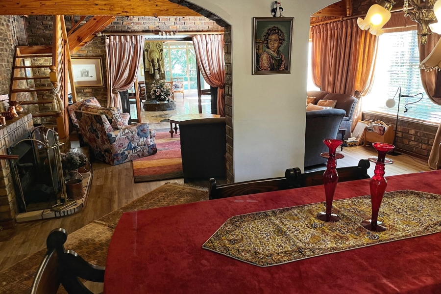 4 Bedroom Property for Sale in Blue Hills AH Gauteng