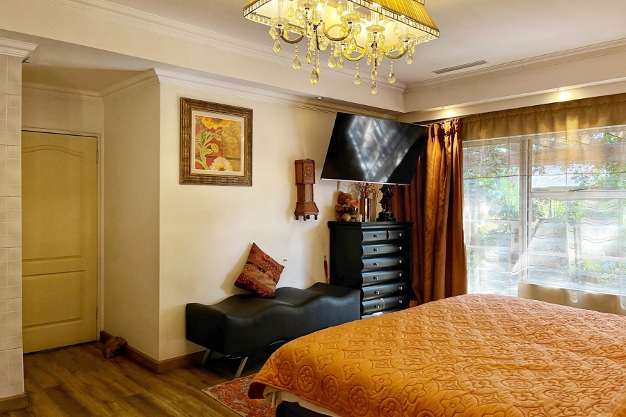 4 Bedroom Property for Sale in Blue Hills AH Gauteng