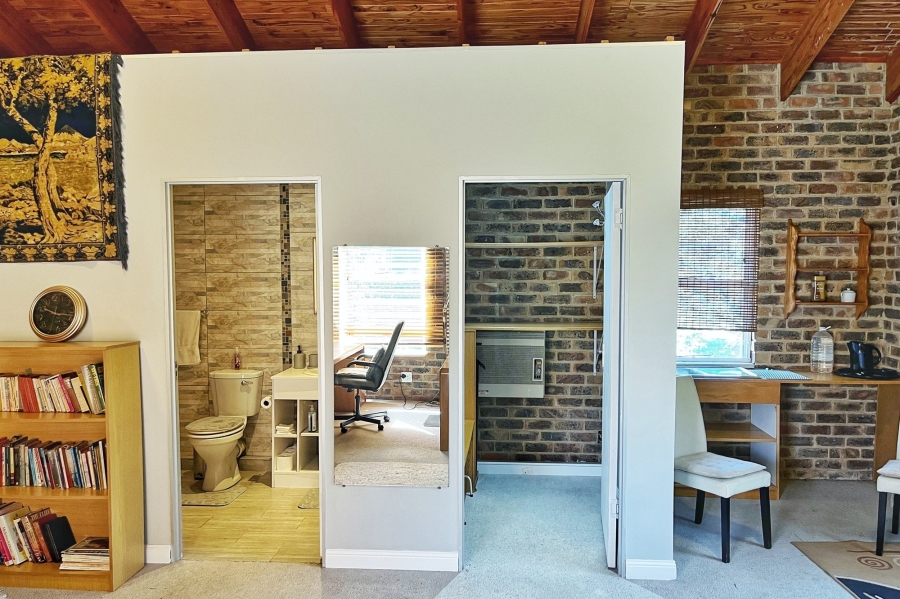 4 Bedroom Property for Sale in Blue Hills AH Gauteng