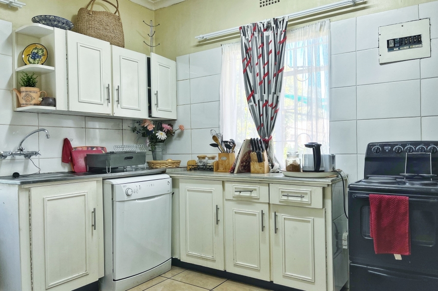 4 Bedroom Property for Sale in Blue Hills AH Gauteng