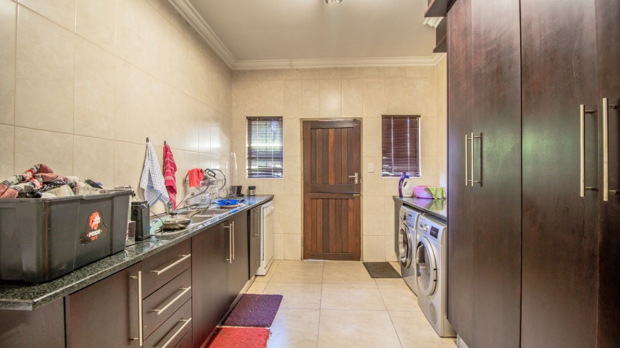 4 Bedroom Property for Sale in Grootfontein Country Estate Gauteng
