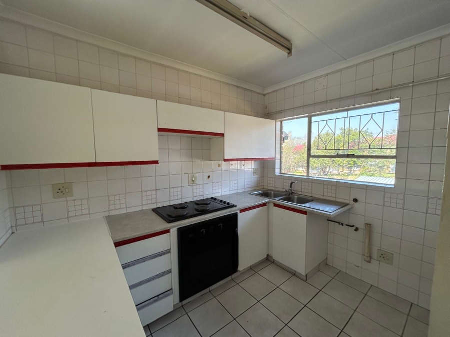 To Let 2 Bedroom Property for Rent in Buccleuch Gauteng