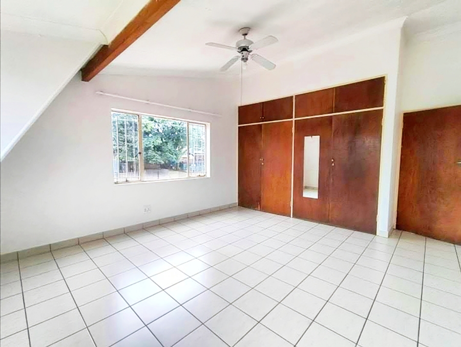 2 Bedroom Property for Sale in Sinoville Gauteng
