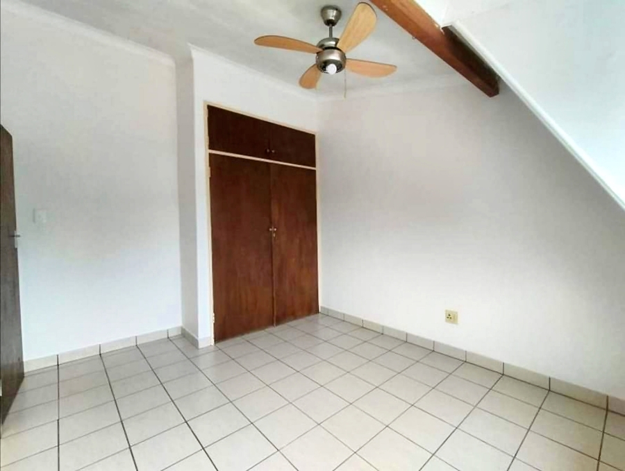 2 Bedroom Property for Sale in Sinoville Gauteng