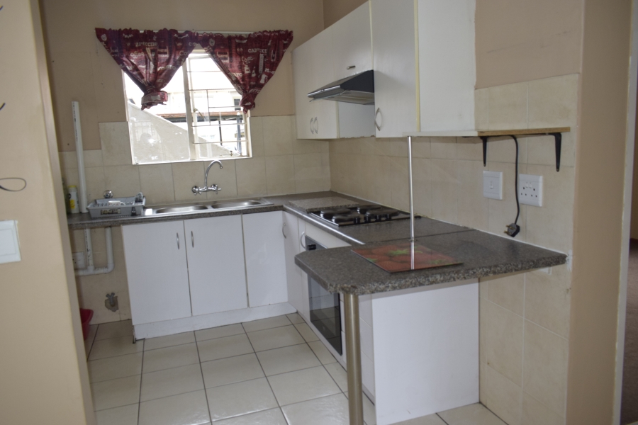 2 Bedroom Property for Sale in Parkrand Gauteng