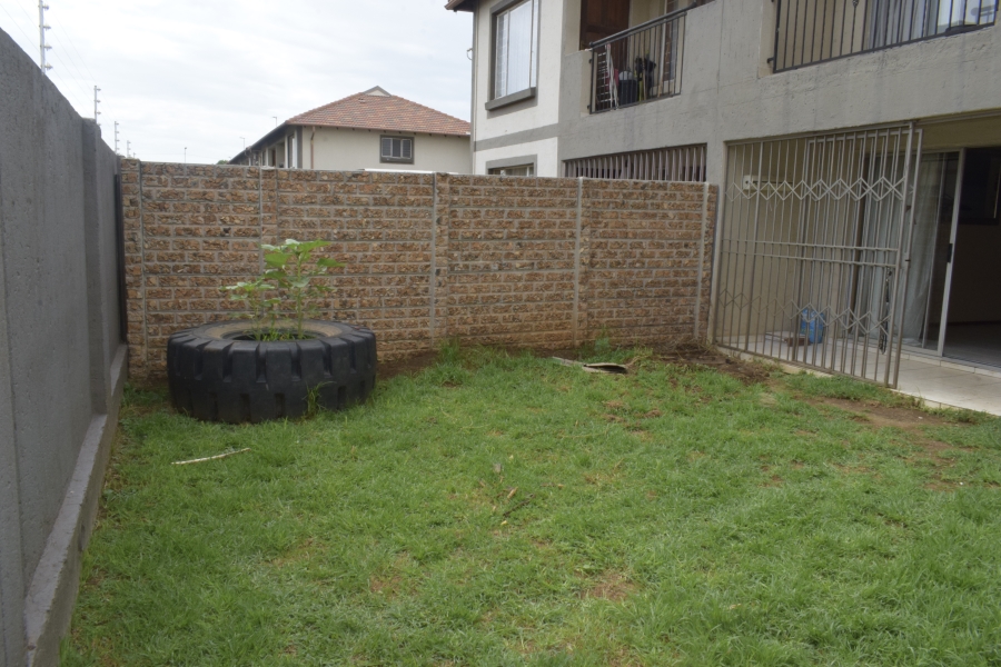 2 Bedroom Property for Sale in Parkrand Gauteng