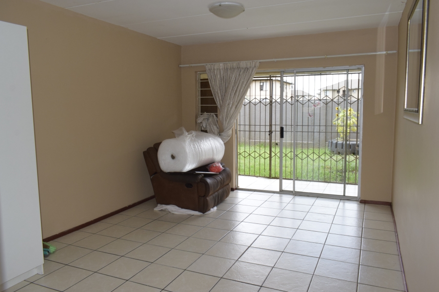 2 Bedroom Property for Sale in Parkrand Gauteng