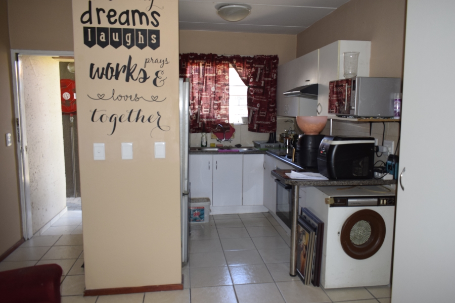 2 Bedroom Property for Sale in Parkrand Gauteng