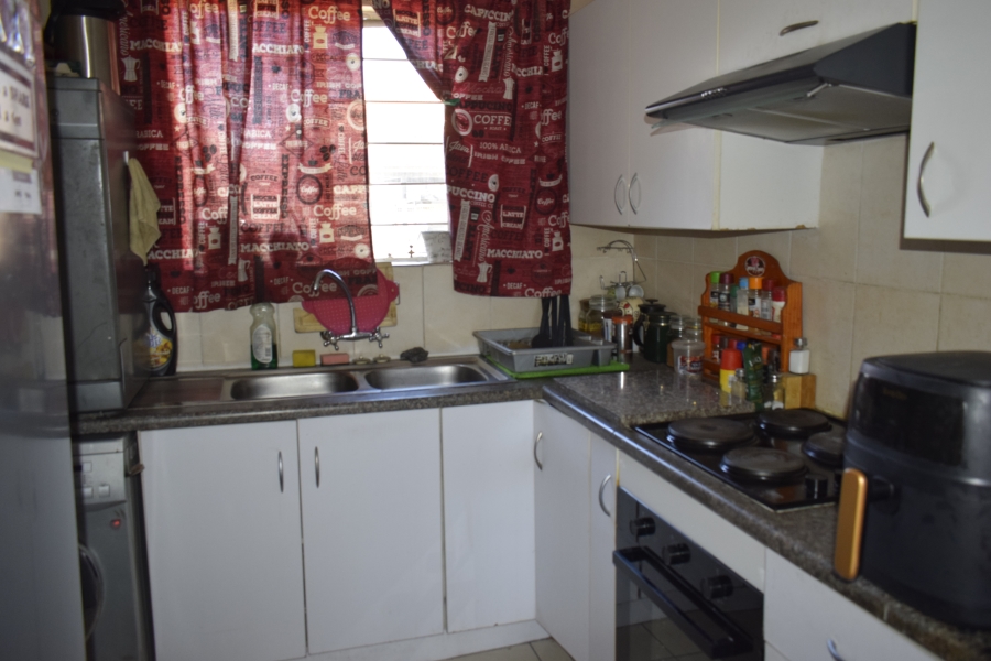 2 Bedroom Property for Sale in Parkrand Gauteng