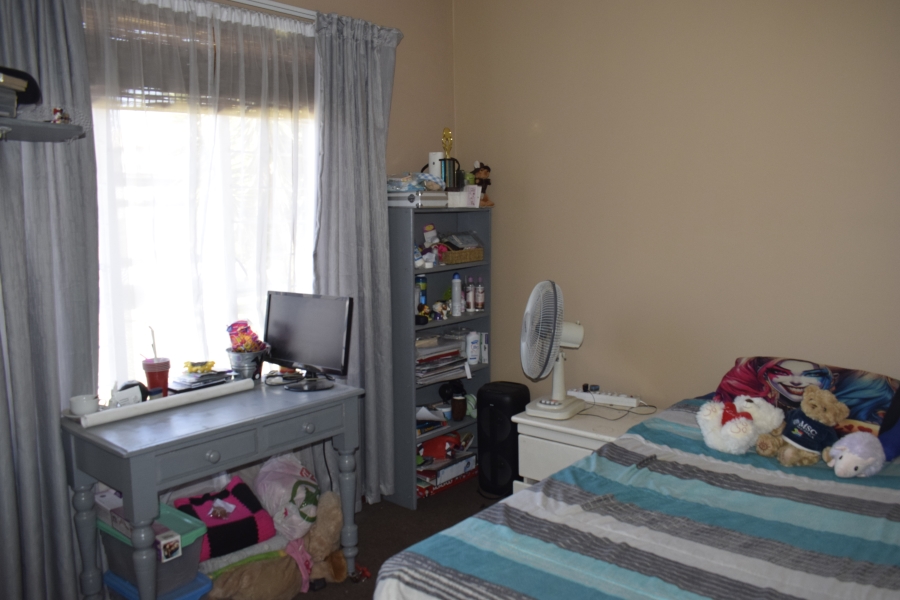 2 Bedroom Property for Sale in Parkrand Gauteng