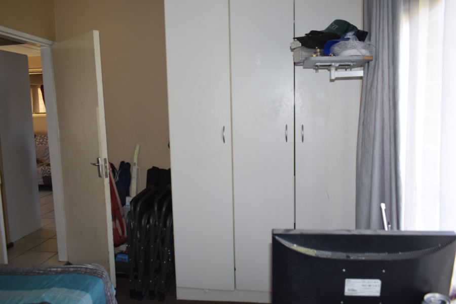 2 Bedroom Property for Sale in Parkrand Gauteng