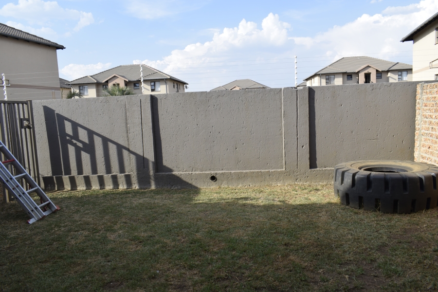 2 Bedroom Property for Sale in Parkrand Gauteng