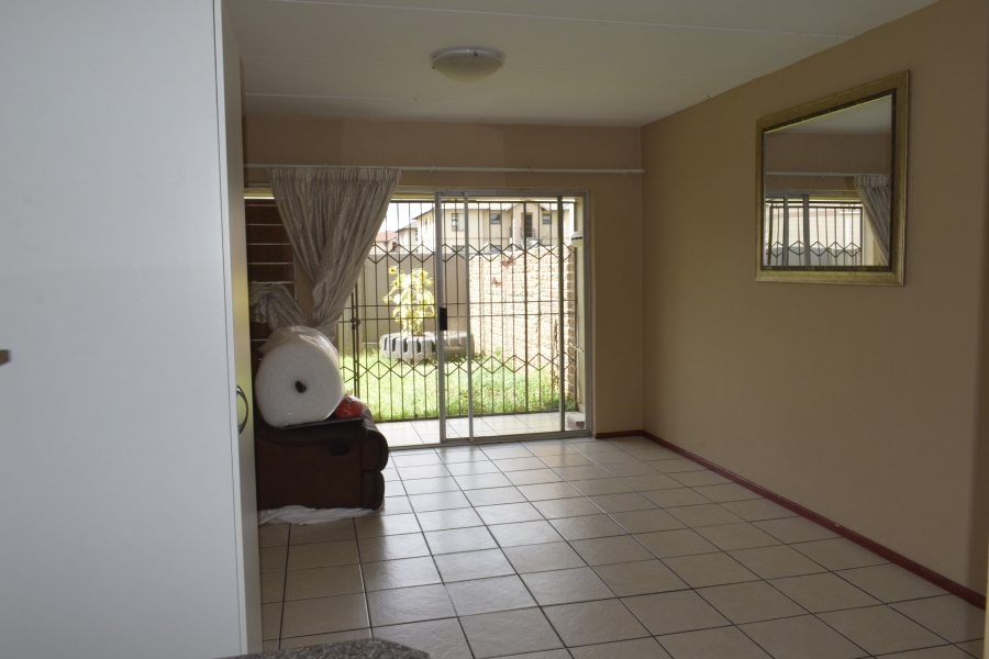 2 Bedroom Property for Sale in Parkrand Gauteng
