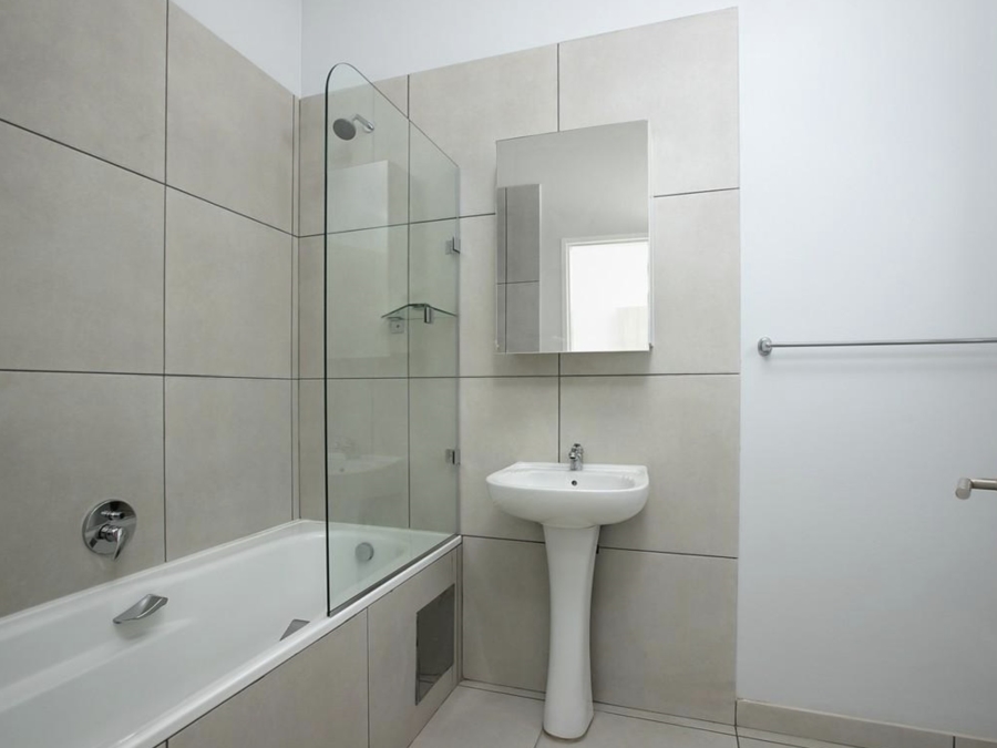 1 Bedroom Property for Sale in Rembrandt Park Gauteng
