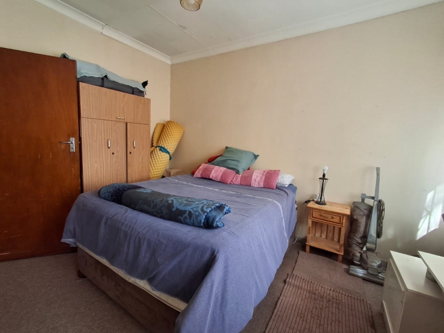 3 Bedroom Property for Sale in Selcourt Gauteng