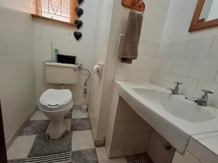 3 Bedroom Property for Sale in Selcourt Gauteng