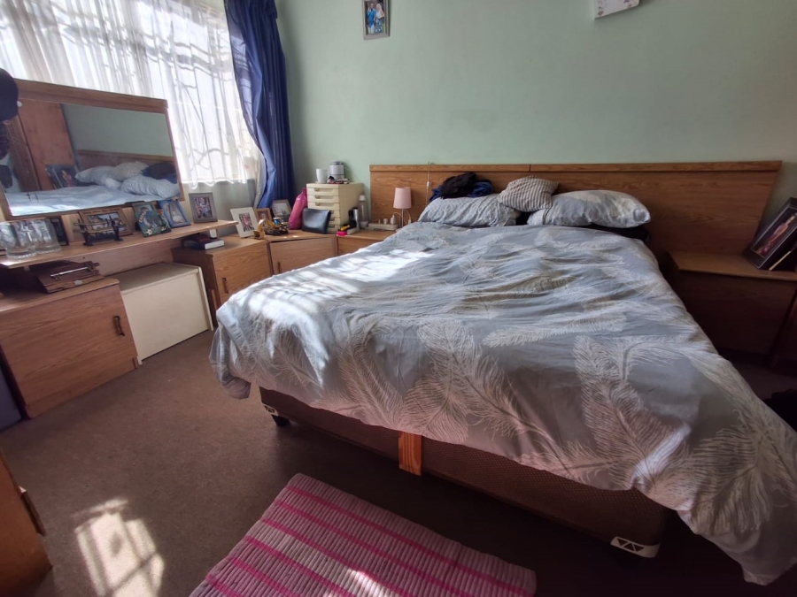 3 Bedroom Property for Sale in Selcourt Gauteng