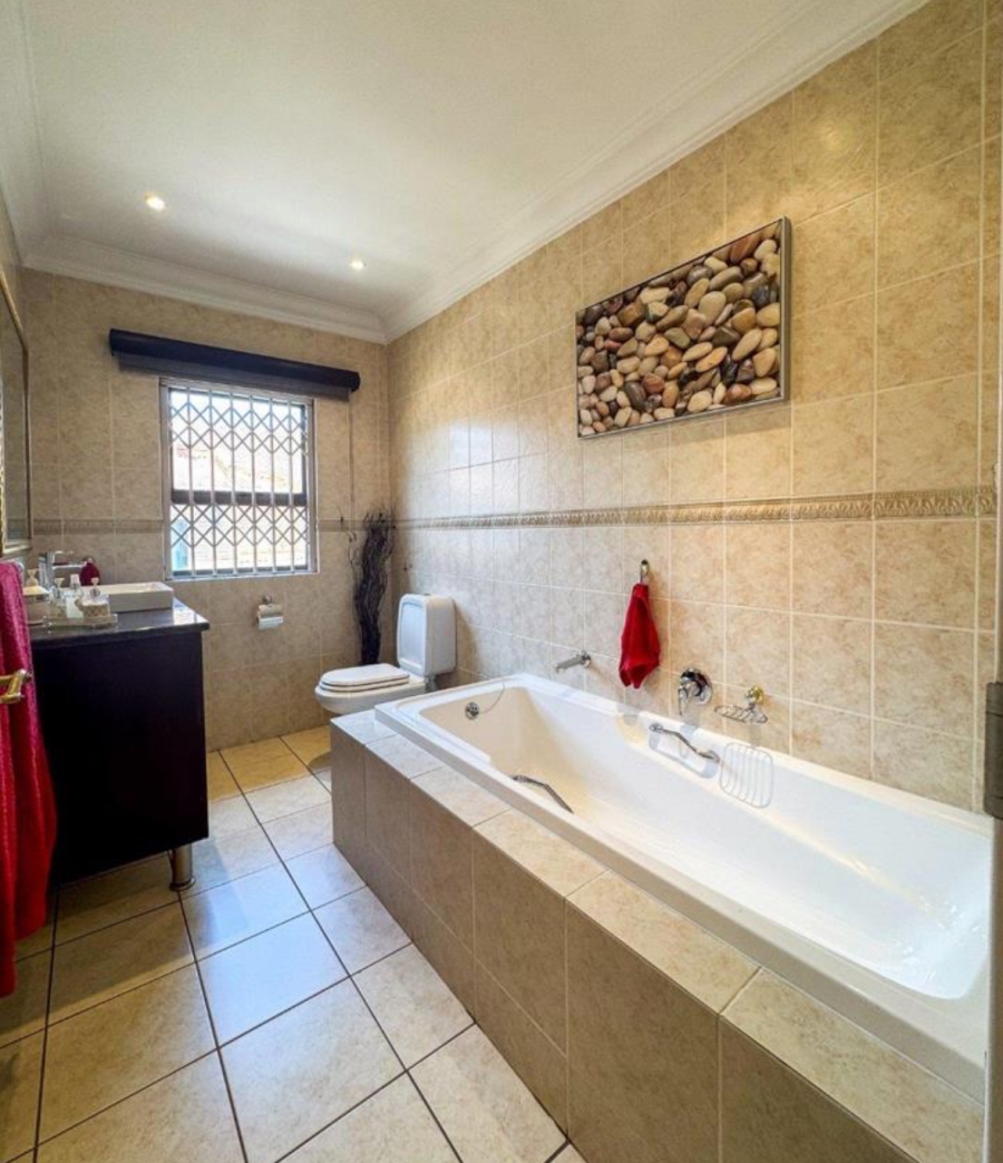 3 Bedroom Property for Sale in Meyersdal Gauteng