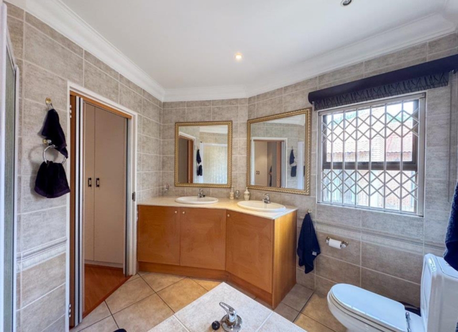 3 Bedroom Property for Sale in Meyersdal Gauteng