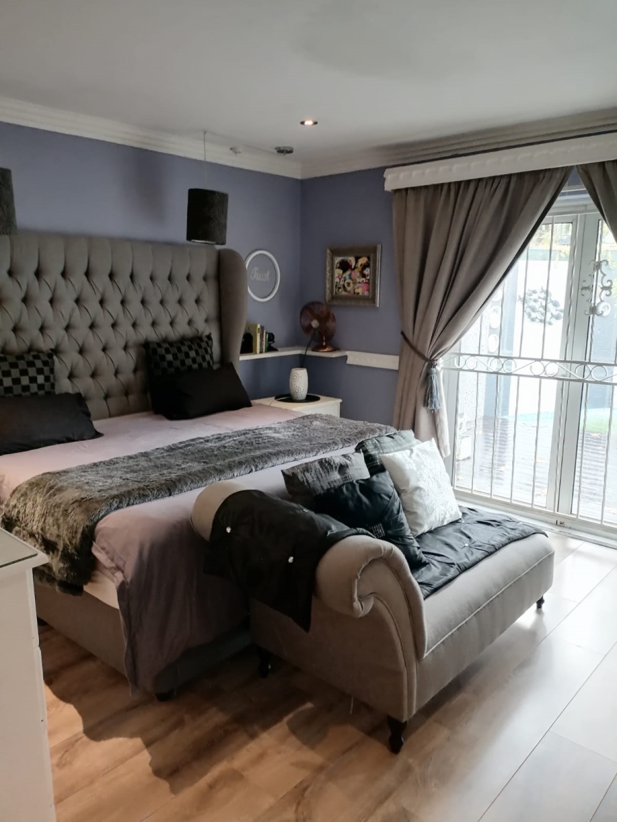 4 Bedroom Property for Sale in Norwood Gauteng