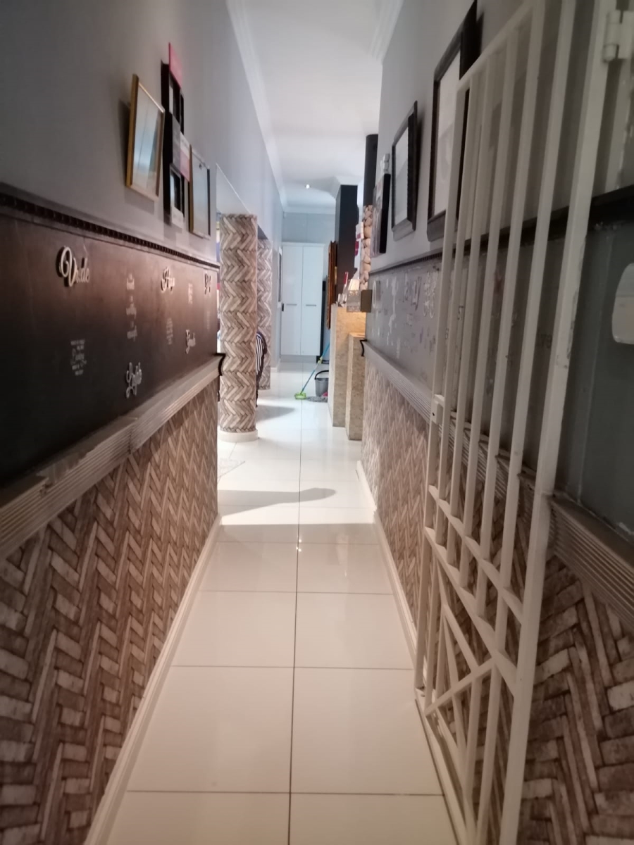 4 Bedroom Property for Sale in Norwood Gauteng